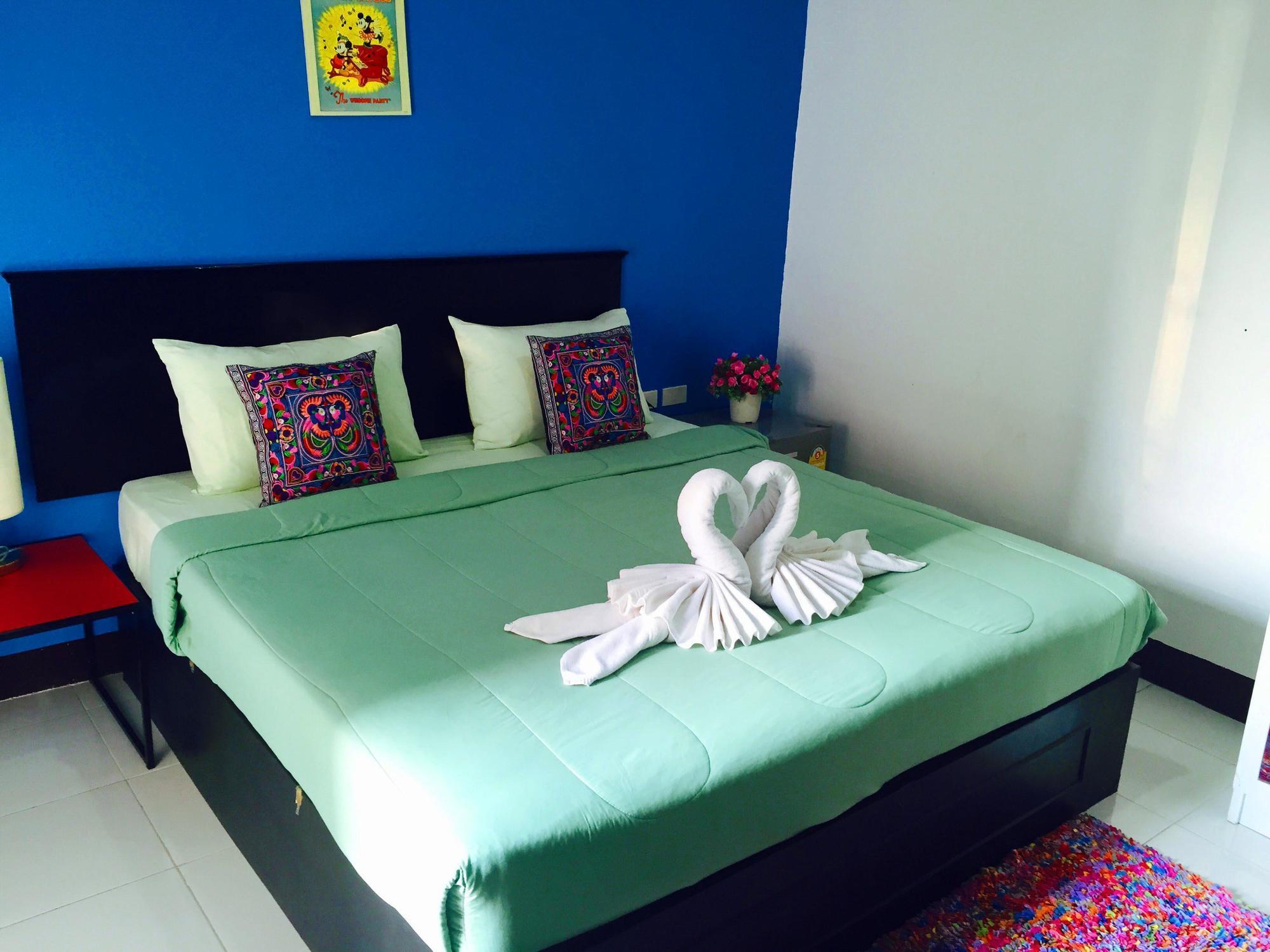 Benetti Lodge Patong Ngoại thất bức ảnh