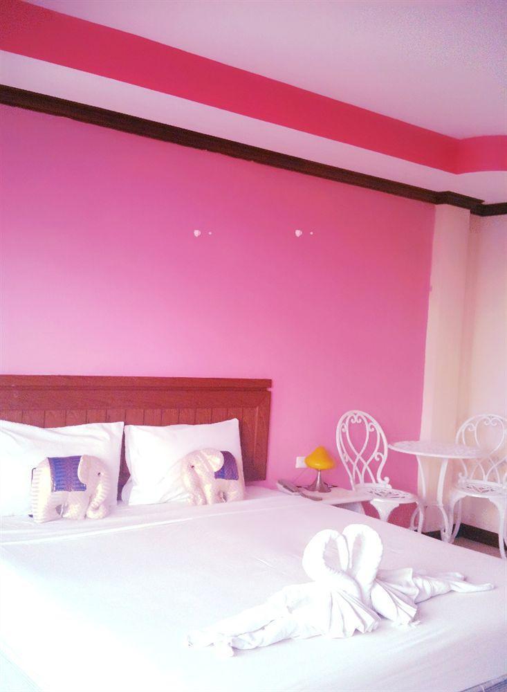 Benetti Lodge Patong Ngoại thất bức ảnh