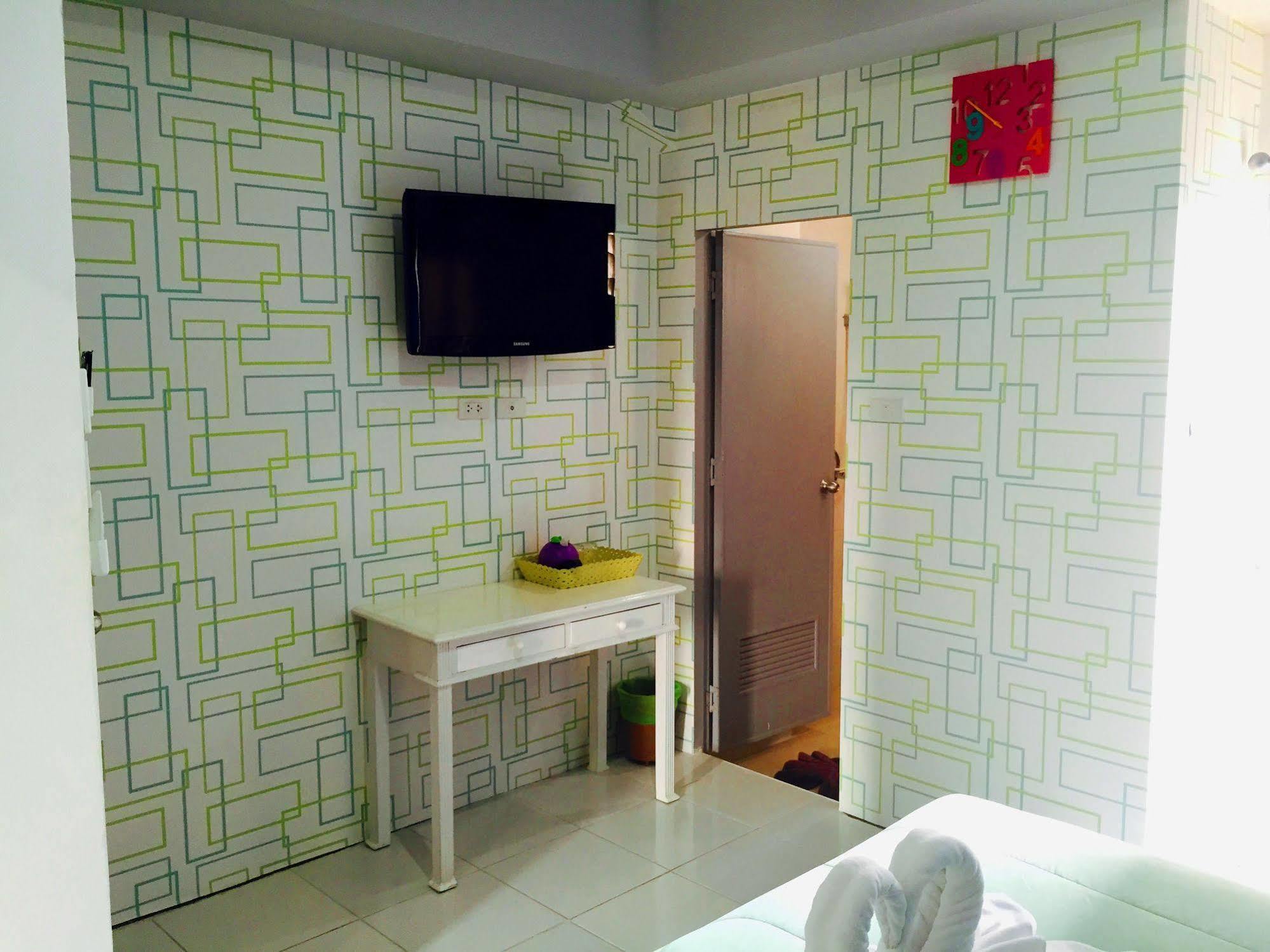 Benetti Lodge Patong Ngoại thất bức ảnh